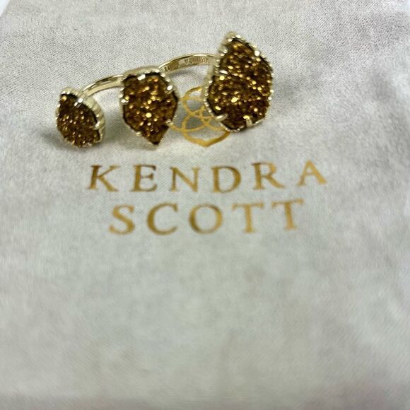 Kendra Scott Gold Cocktail Ring - Picture 4 of 9
